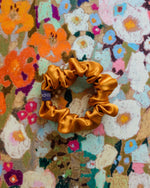Load image into Gallery viewer, Grip Gold - Paradisefold 100% Silk Hair Tie Fashion Hair Accessory