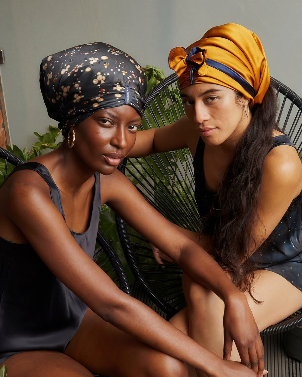Globe Trotter Fold silk hair wrap, detail of Grade 6A mulberry silk texture